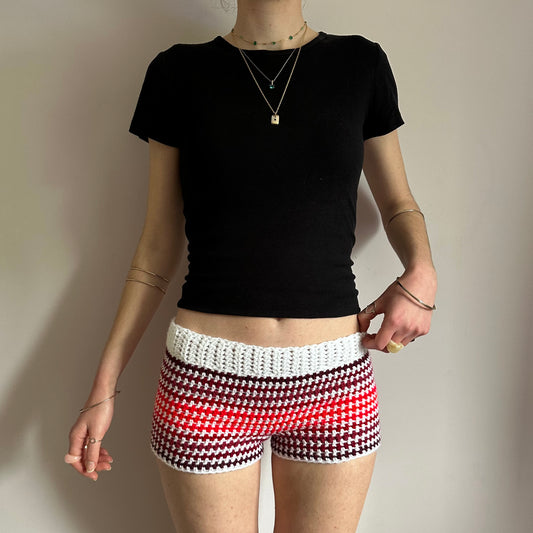 Handmade white and red ombré striped crochet shorts