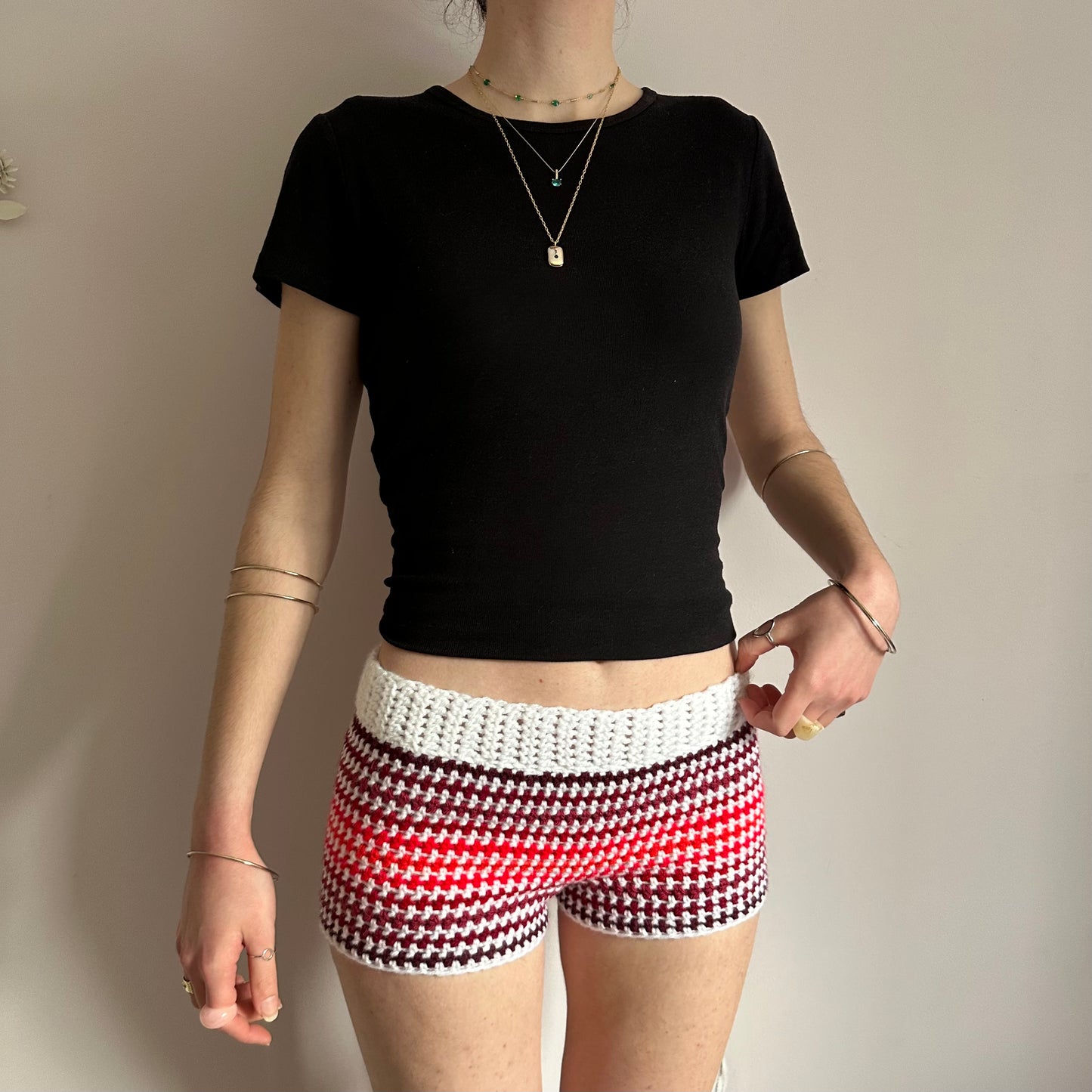 Handmade white and red ombré striped crochet shorts