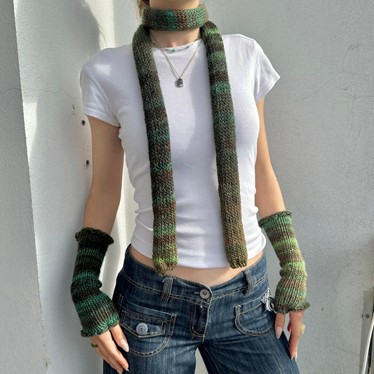 Handmade knitted green ombré skinny scarf