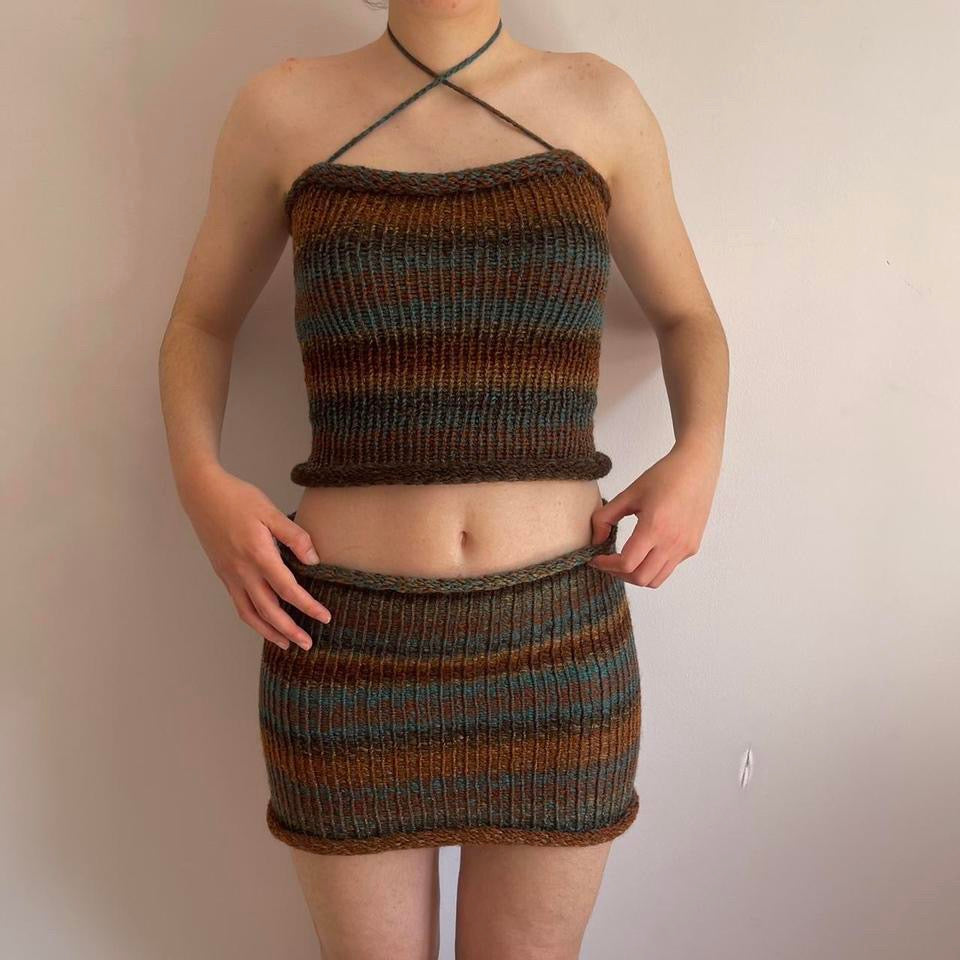 Handmade knitted mini skirt in brown and blue