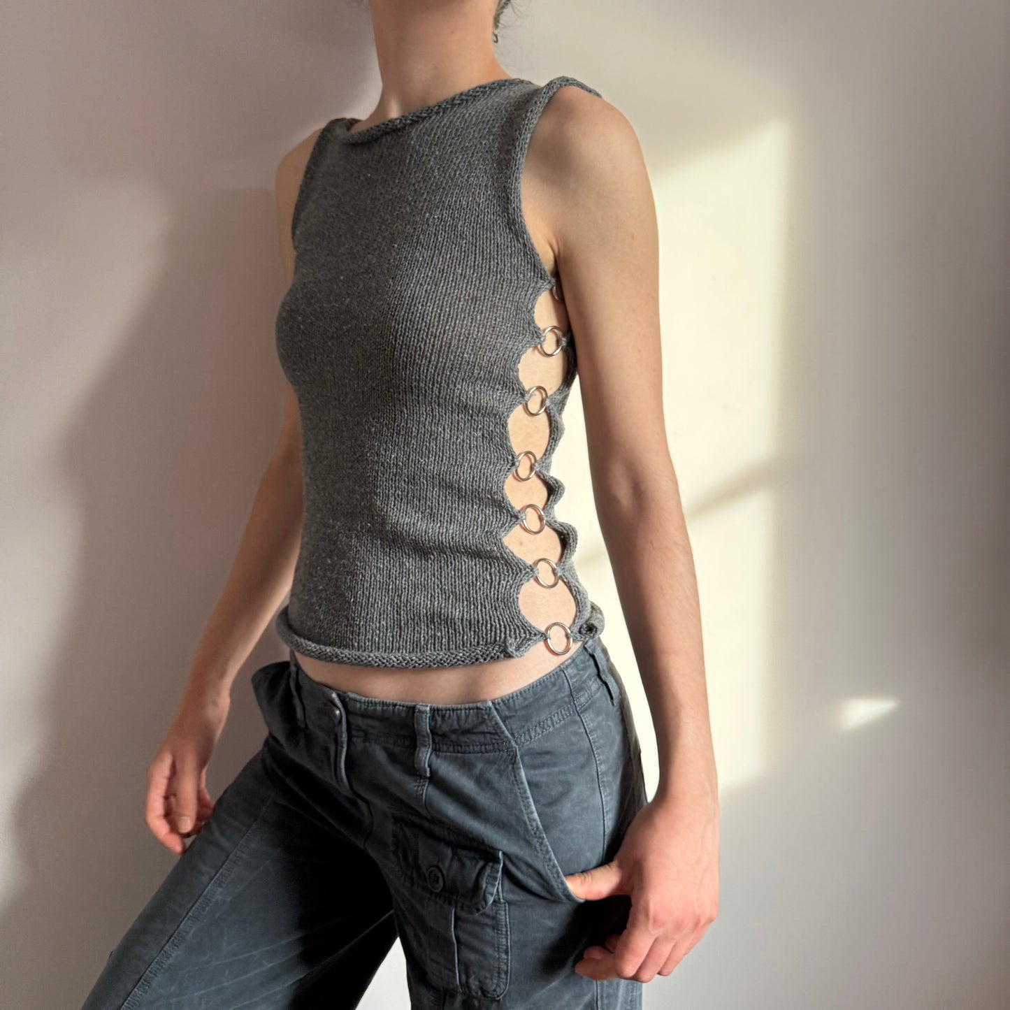 Handmade multiwear o-ring knitted vest in grey