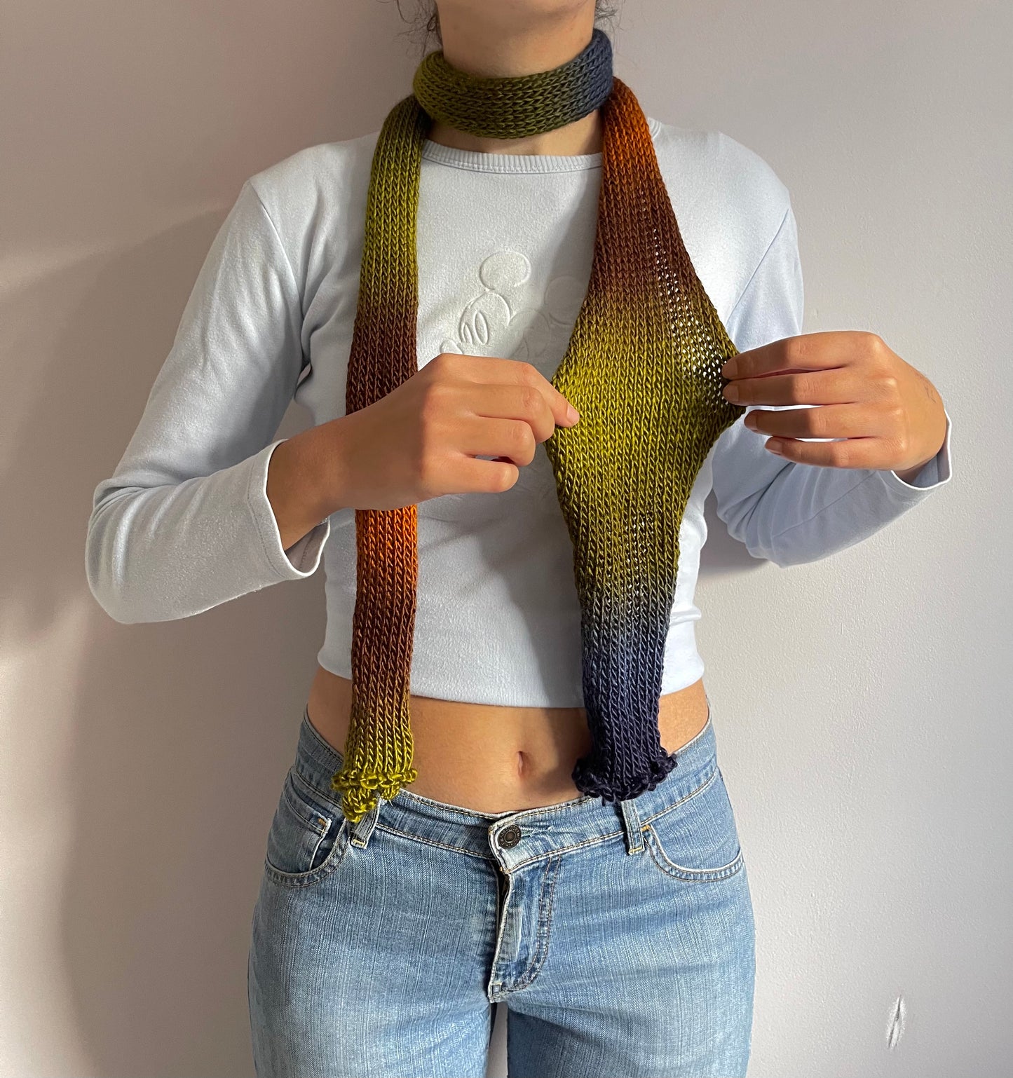 Handmade knitted ombré skinny scarf - Aspen colourway