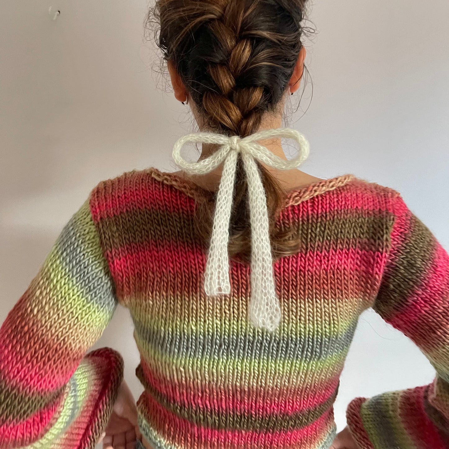 Handmade knitted mohair hair bow (x1)