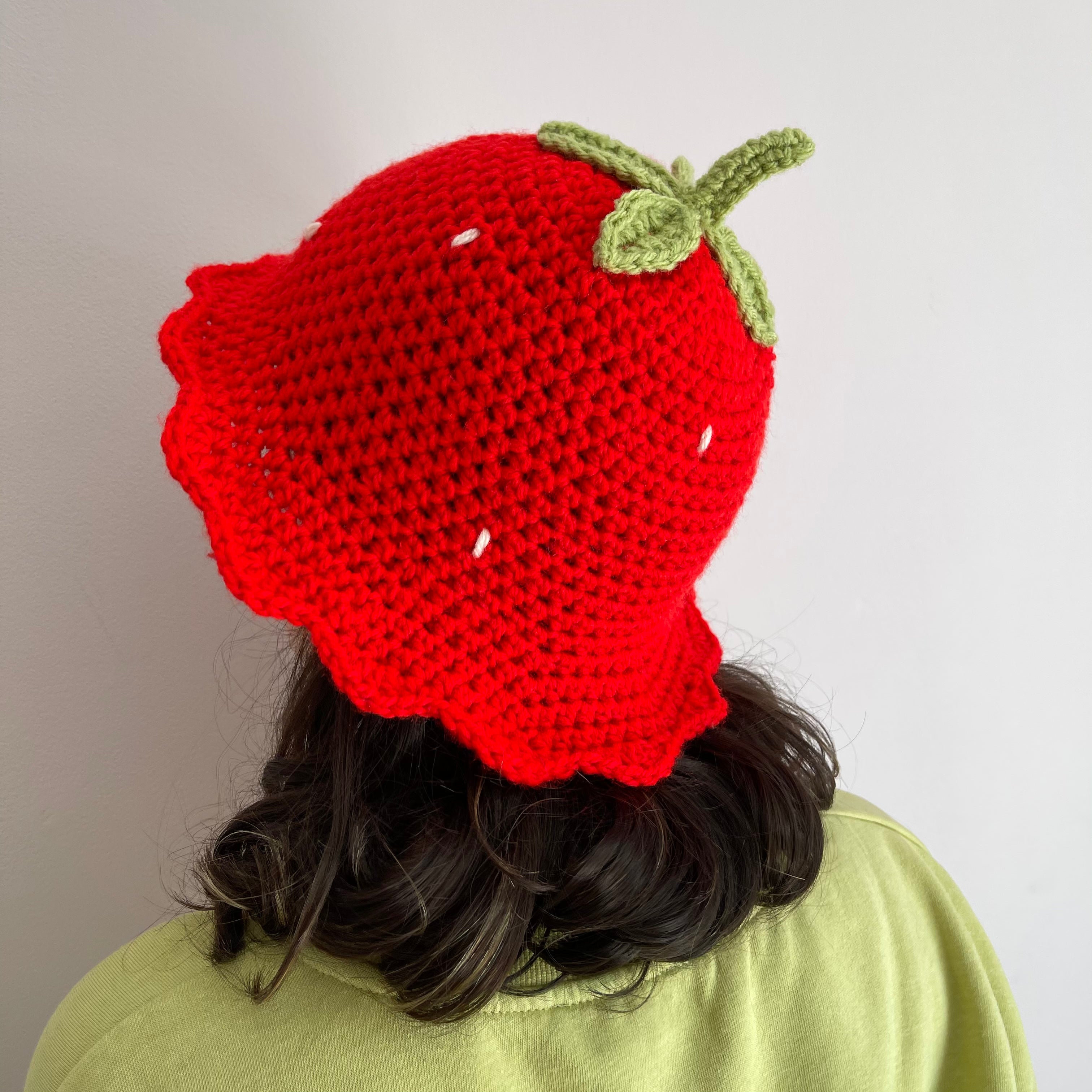 Handmade scallop edge strawberry crochet bucket hat – Yarns Truly Shop