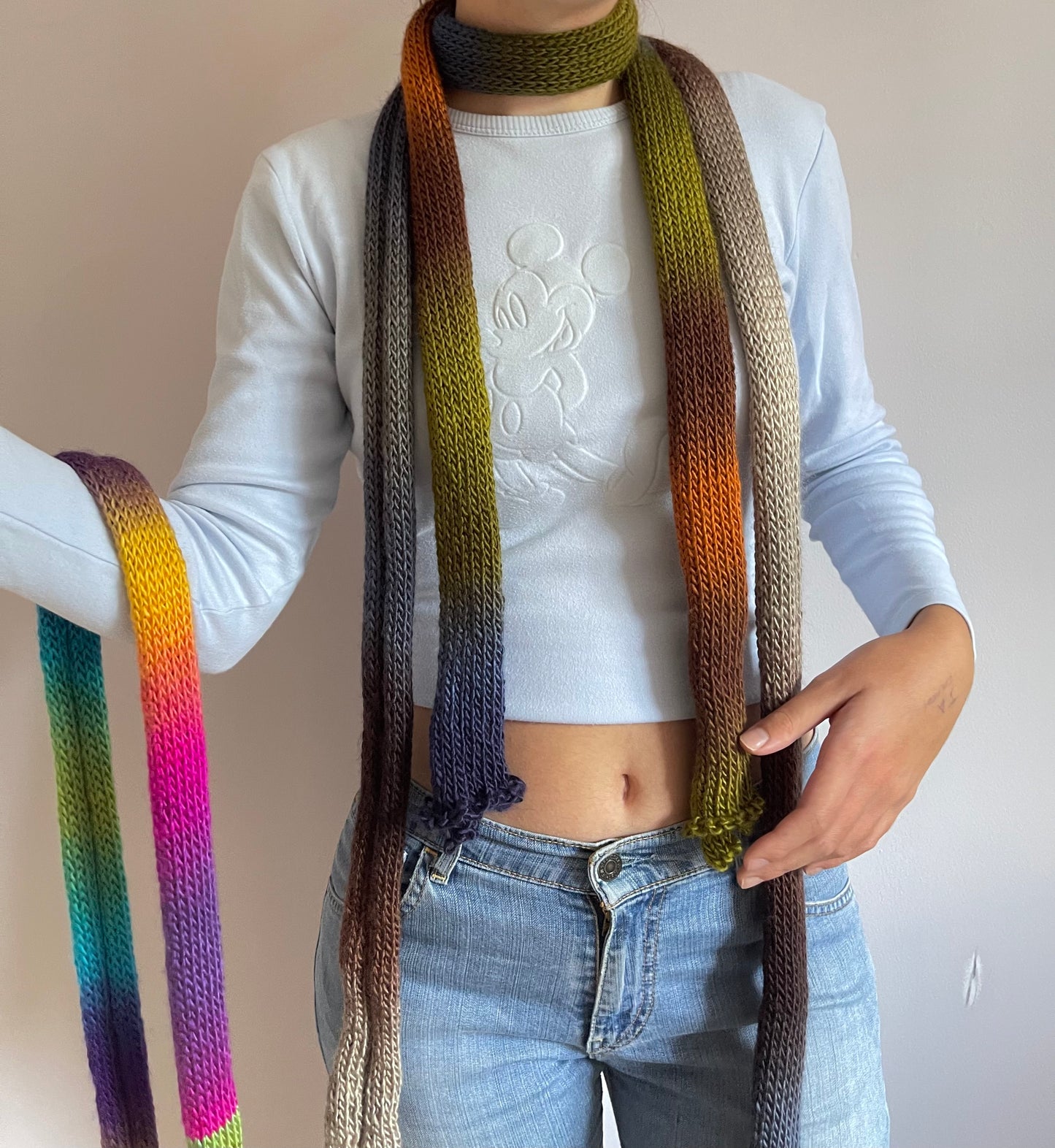 Handmade knitted ombré skinny scarf - Aspen colourway