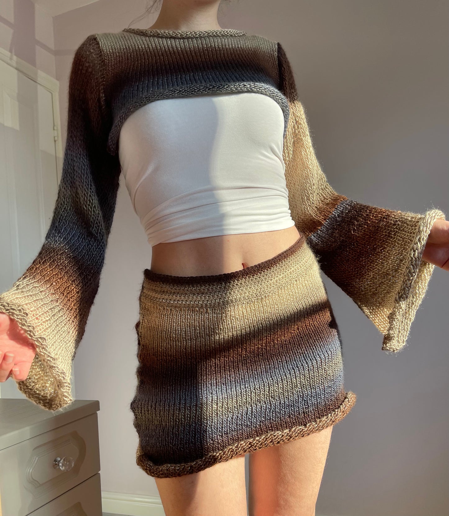 Handmade knitted ombré mini skirt - Seashell colourway