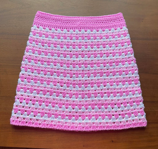Handmade retro crochet mini skirt in pink and white